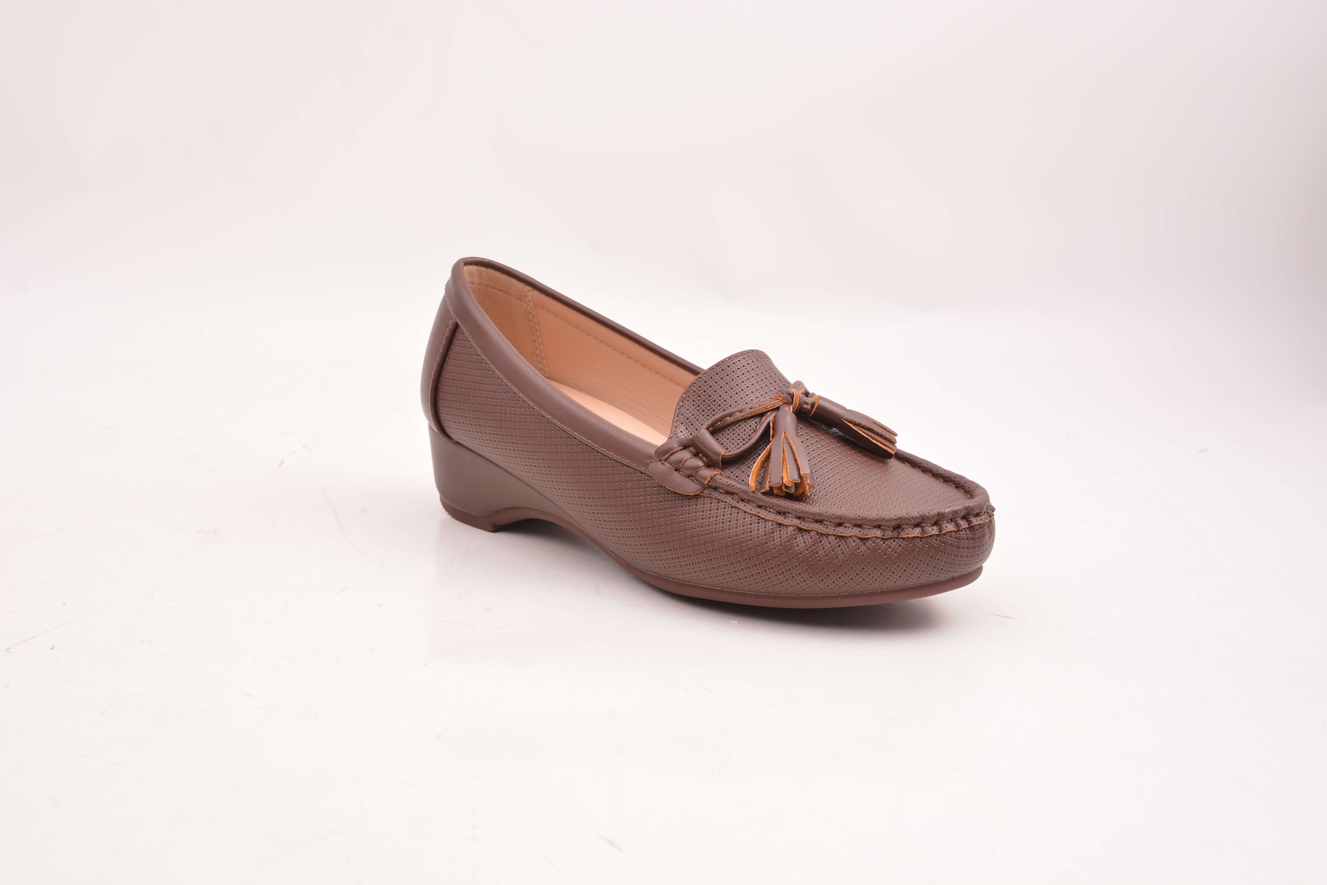Elegant Textured Platform Wedge Loafers for Ladies.