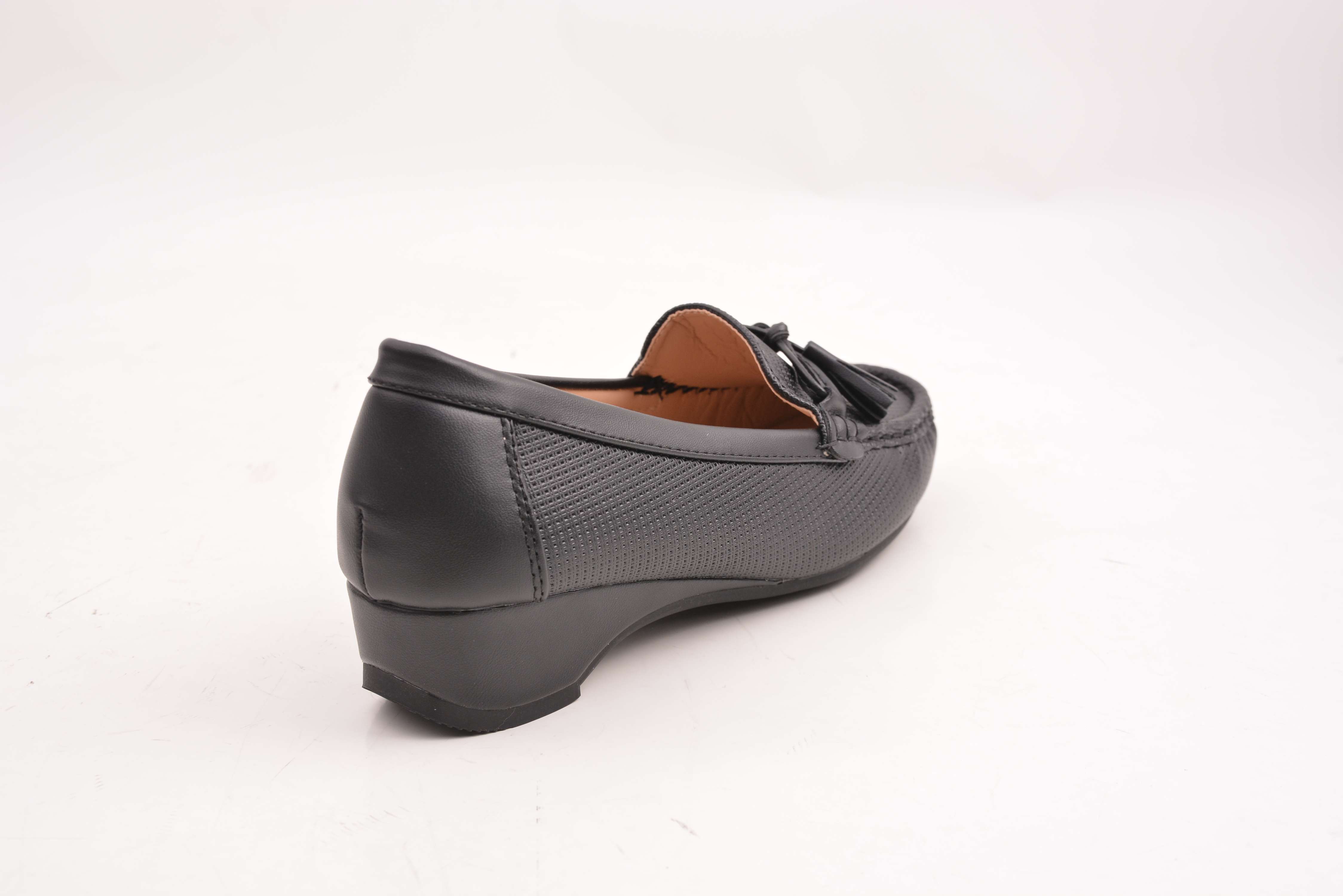 Elegant Textured Platform Wedge Loafers for Ladies.