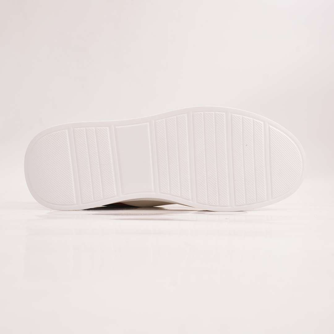 STYLISH PREMIUM SNEAKER