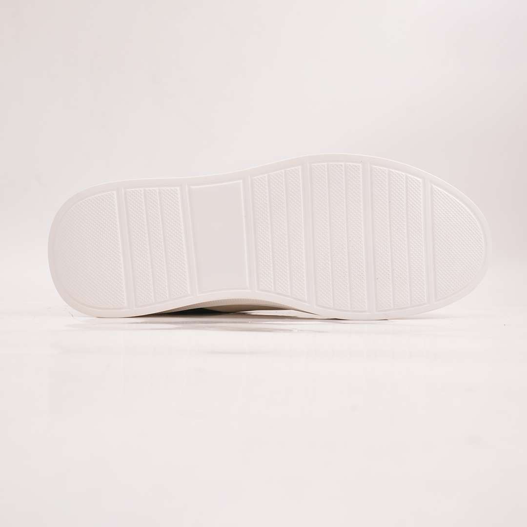 STYLISH PREMIUM SNEAKER