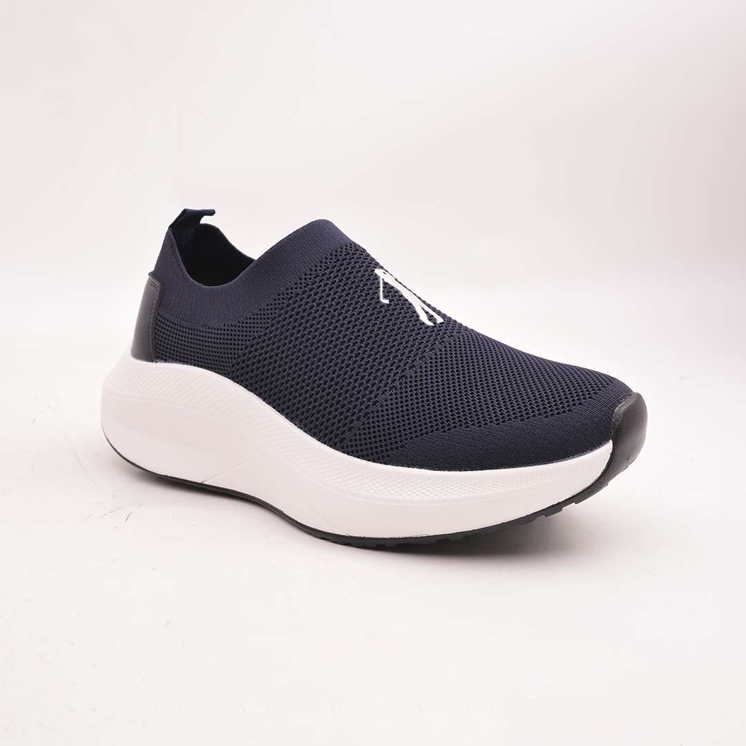 EXCLUSIVE & PREMIUM SPORTY SNEAKER