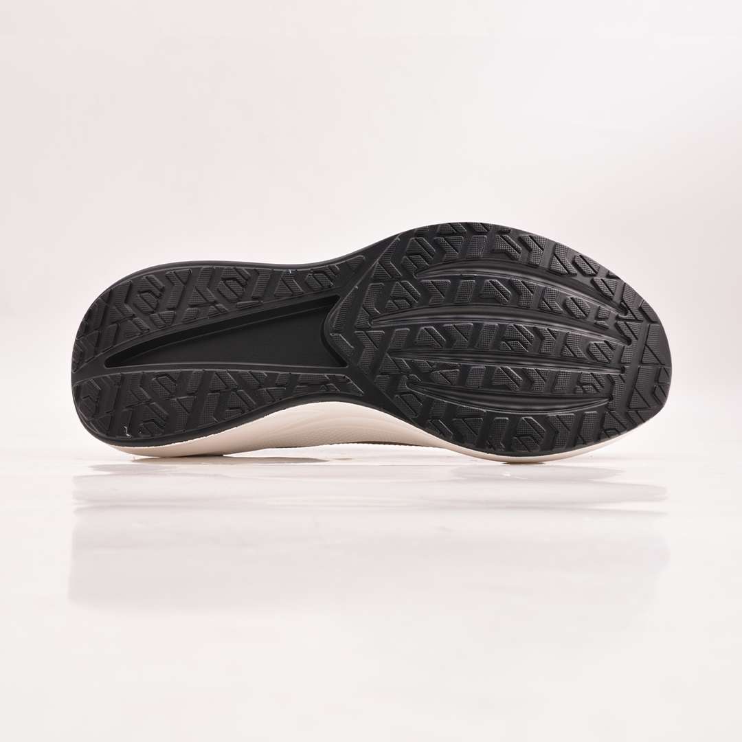 EXCLUSIVE & PREMIUM SPORTY SNEAKER
