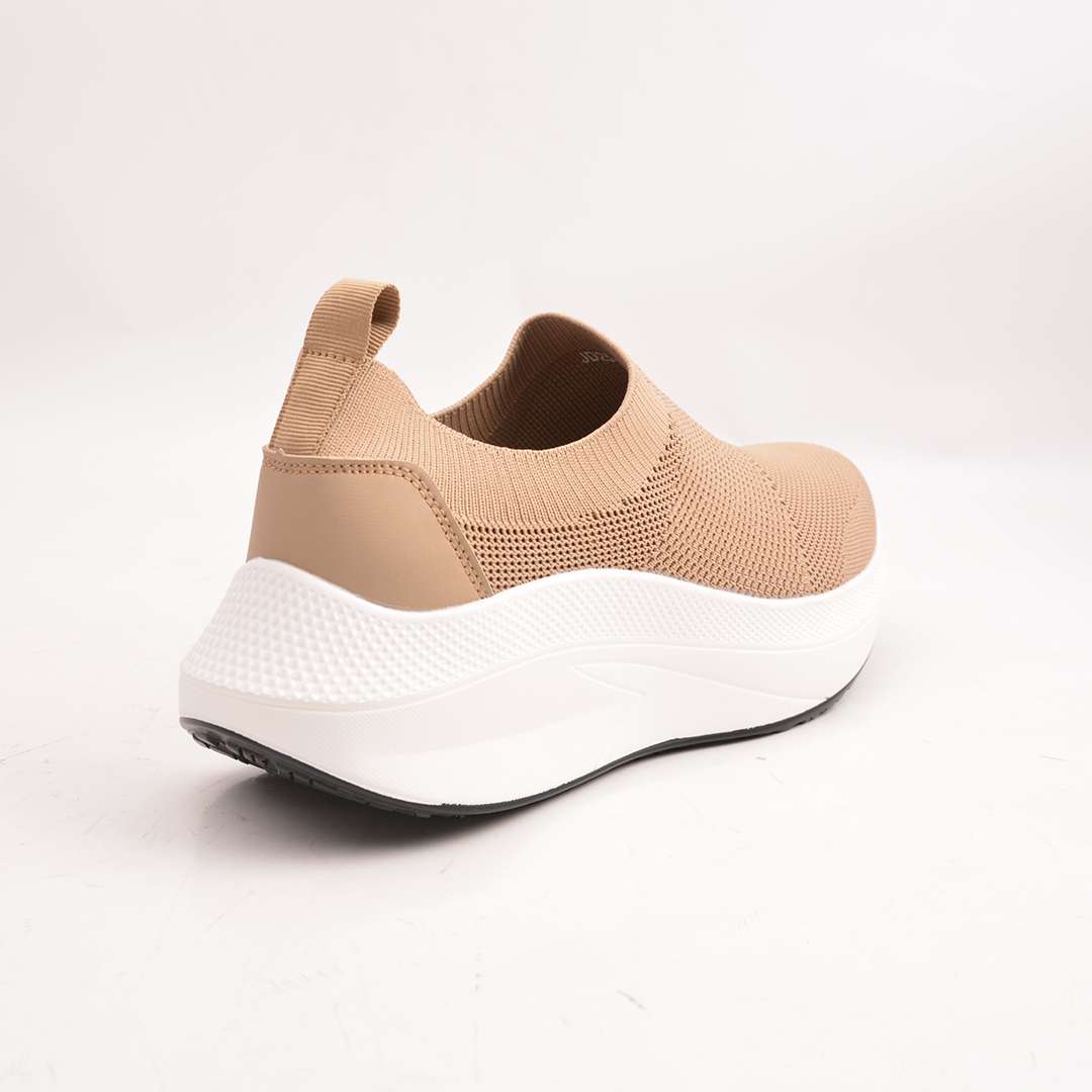 EXCLUSIVE & PREMIUM SPORTY SNEAKER