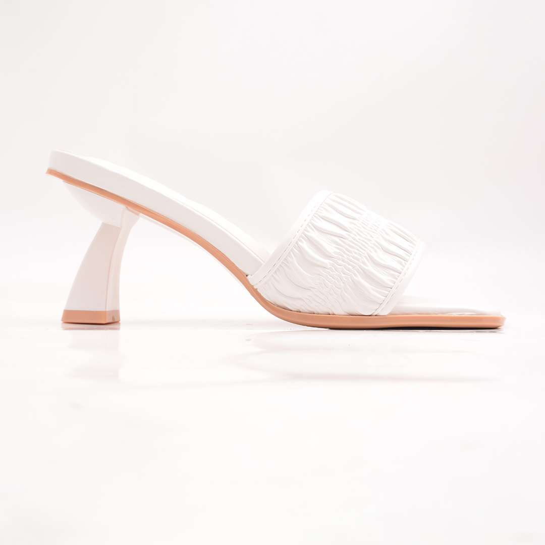 EXCLUSIVE STYLISH HEELS