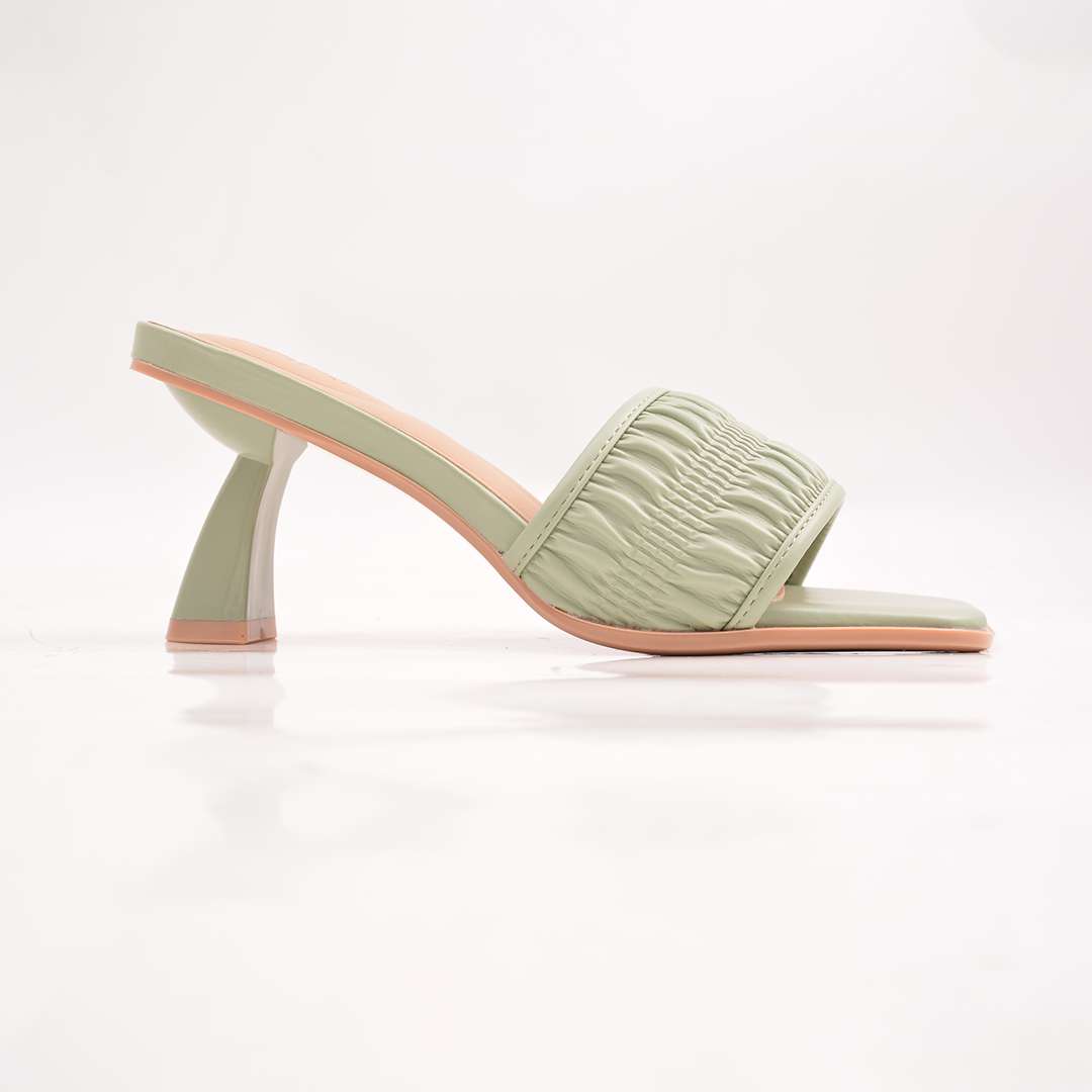 EXCLUSIVE STYLISH HEELS