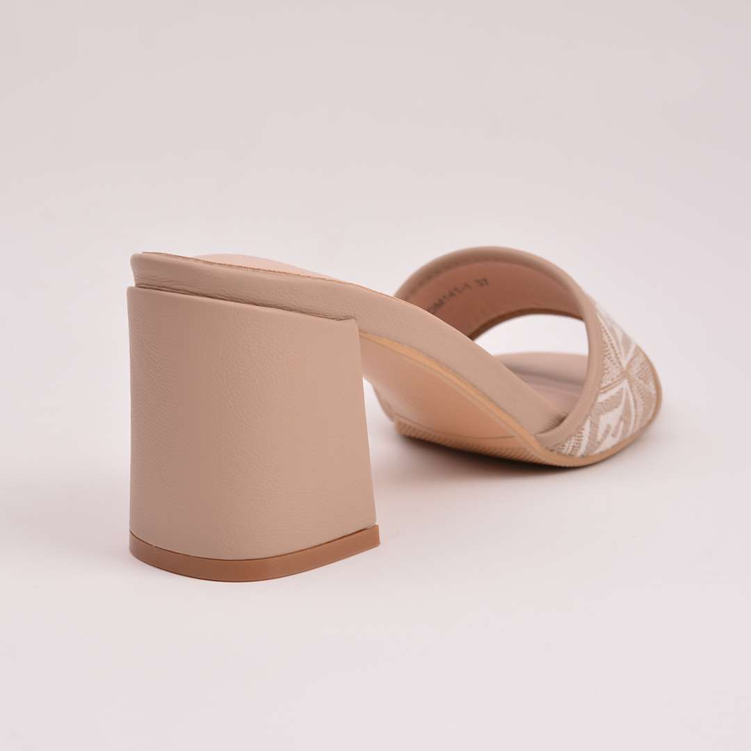 EXCLUSIVE STYLISH HEELS
