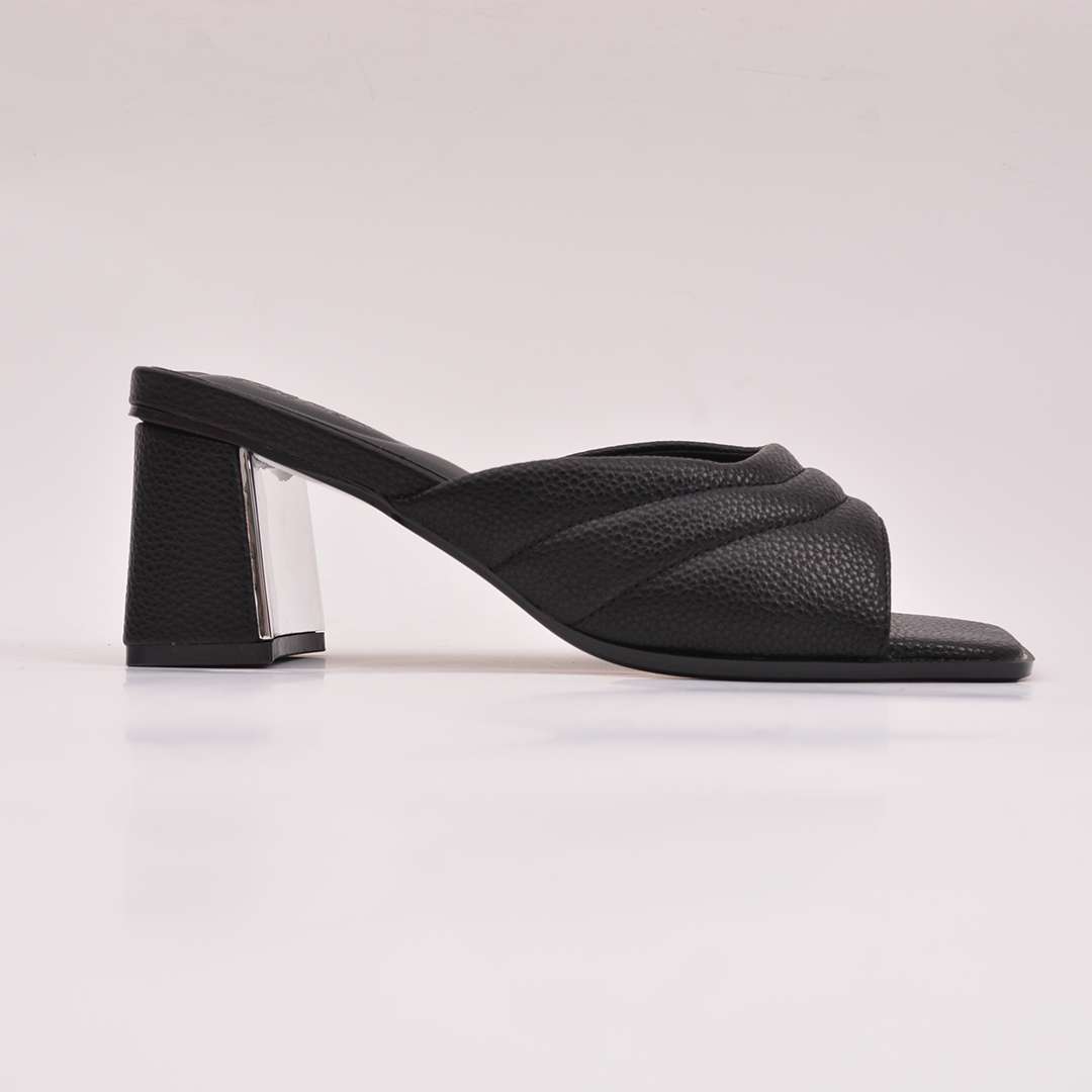 EXCLUSIVE STYLISH HEELS