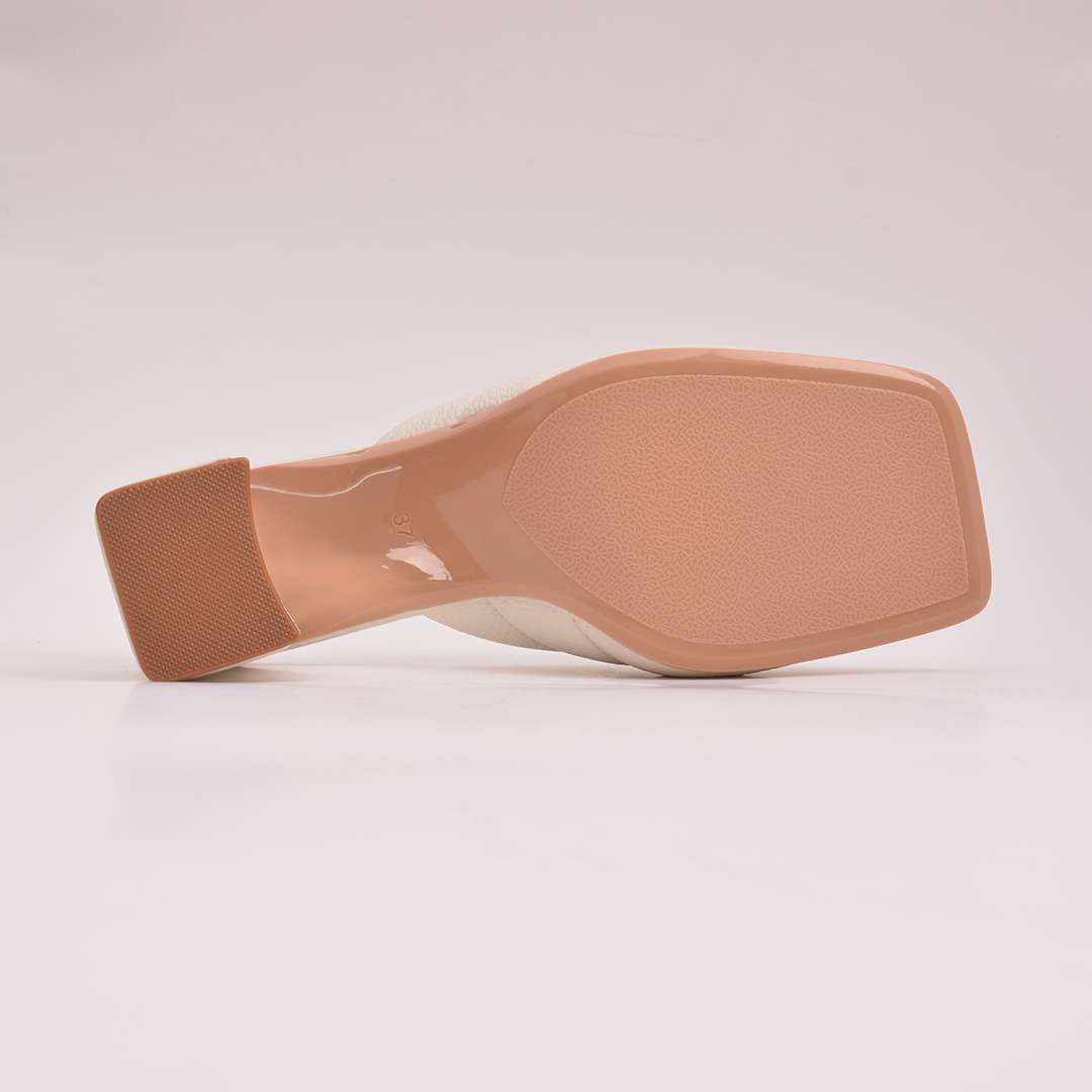 EXCLUSIVE STYLISH HEELS