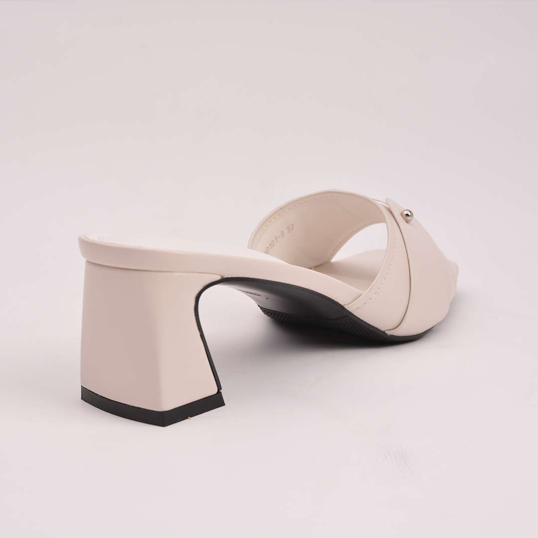 EXCLUSIVE STYLISH HEELS