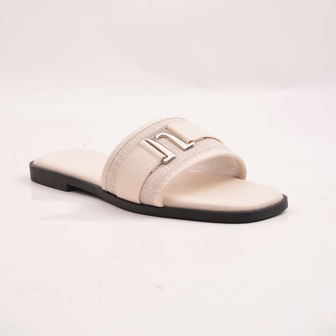 CASUAL FASHIONABLE FLAT SANDLE