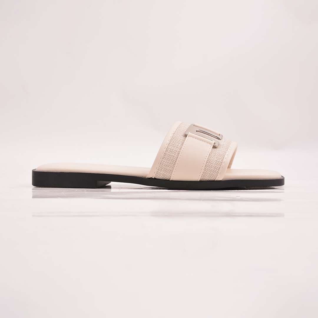 CASUAL FASHIONABLE FLAT SANDLE