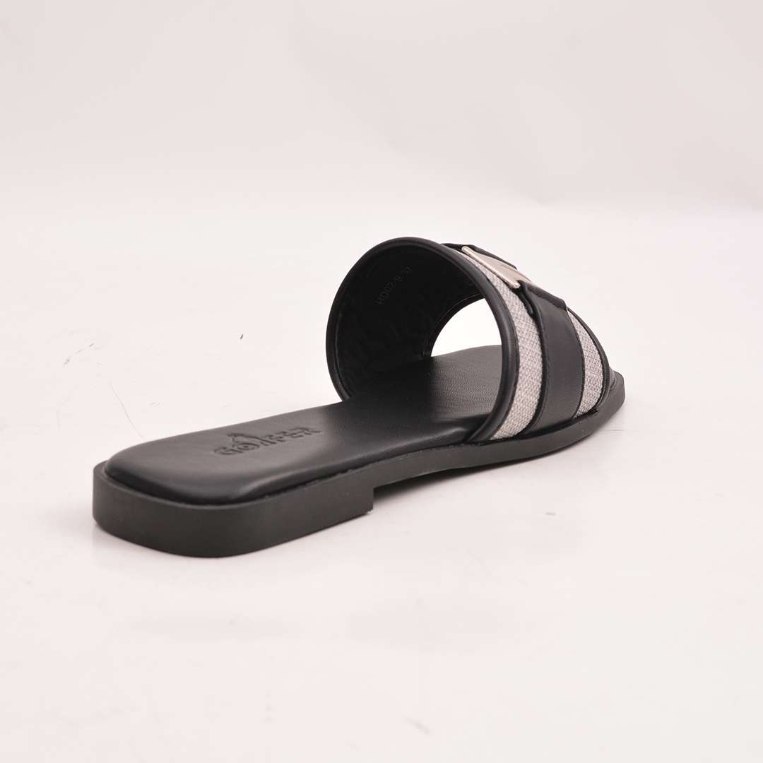 CASUAL FASHIONABLE FLAT SANDLE