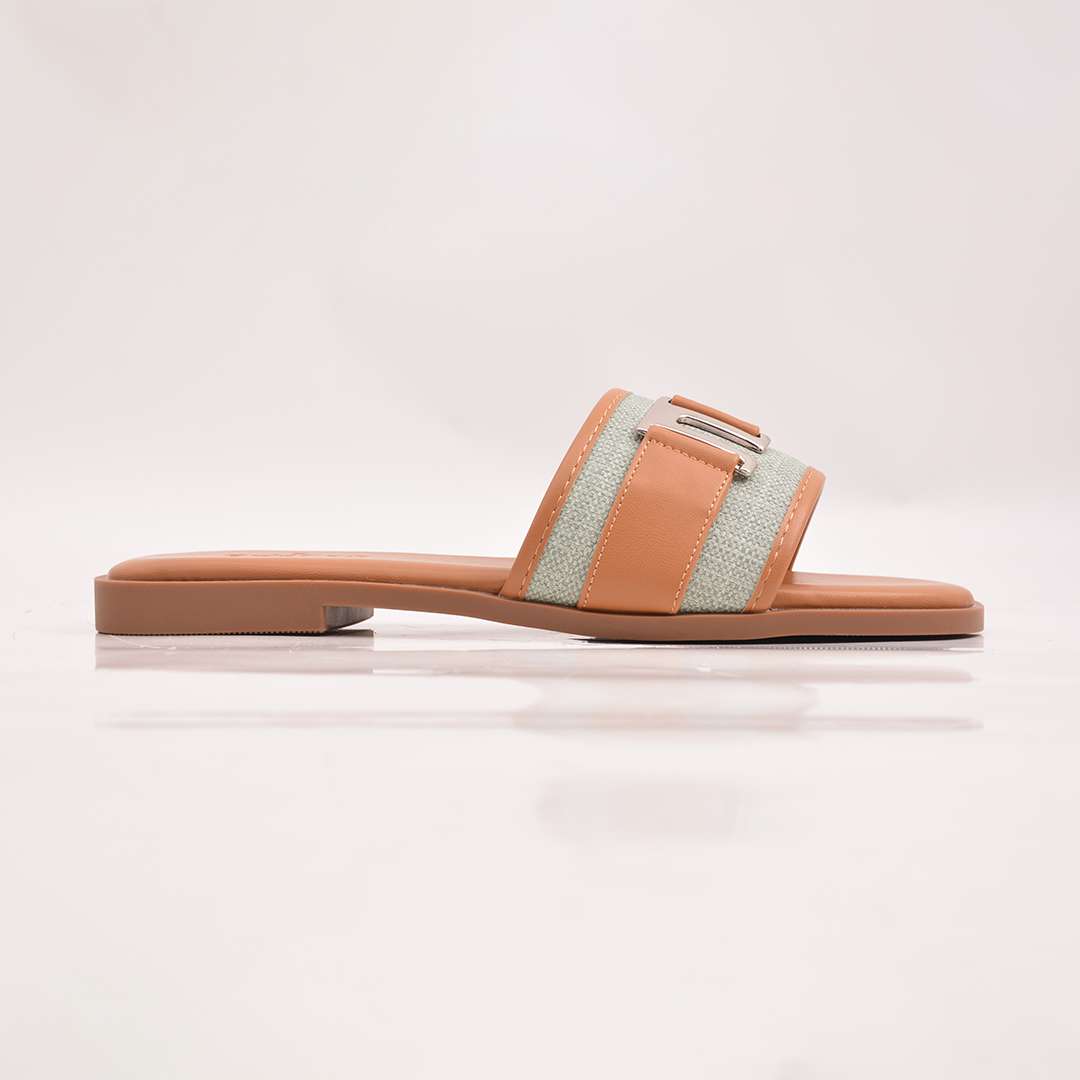 CASUAL FASHIONABLE FLAT SANDLE