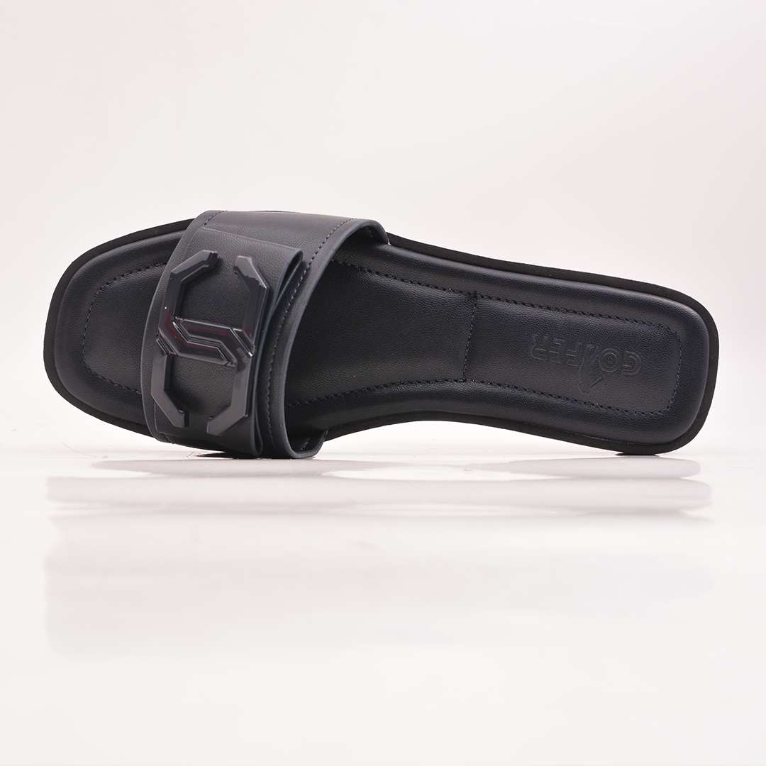 CASUAL FASHIONABLE FLAT SANDLE