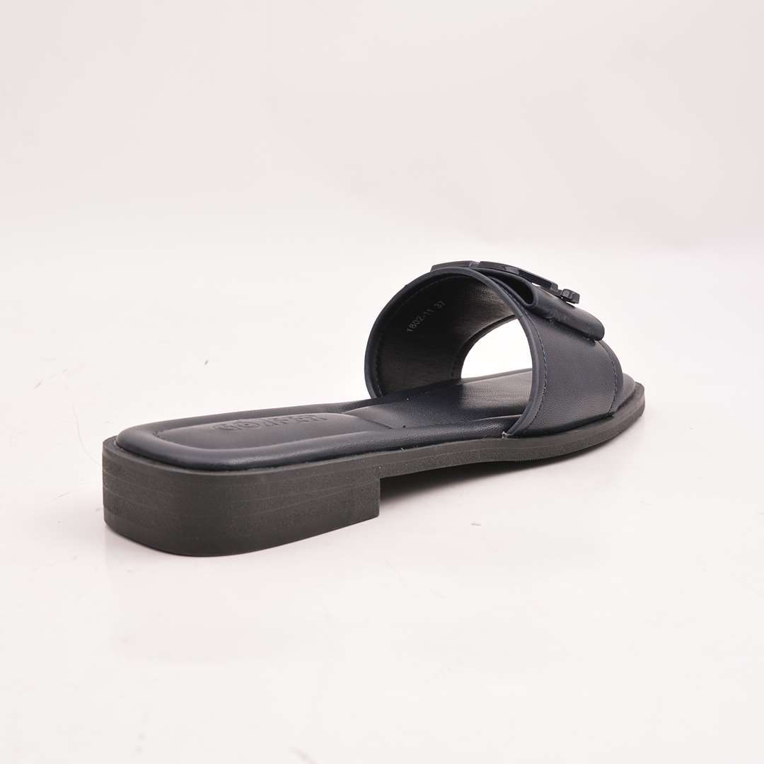 CASUAL FASHIONABLE FLAT SANDLE