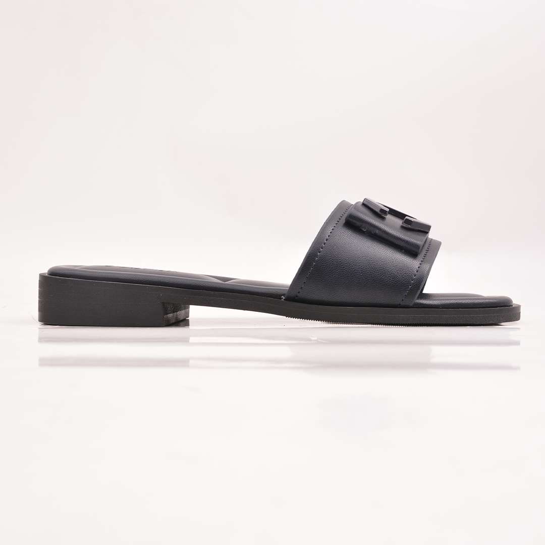 CASUAL FASHIONABLE FLAT SANDLE