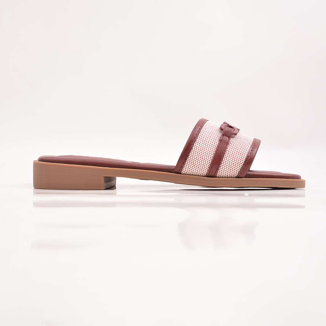 CASUAL FASHIONABLE FLAT SANDLE