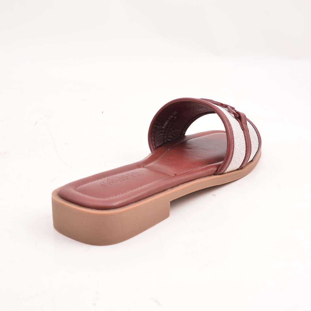 CASUAL FASHIONABLE FLAT SANDLE