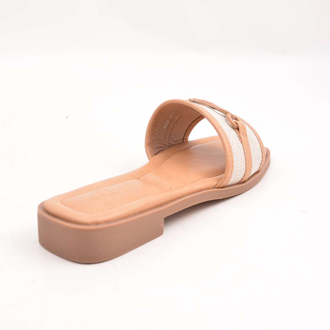 CASUAL FASHIONABLE FLAT SANDLE