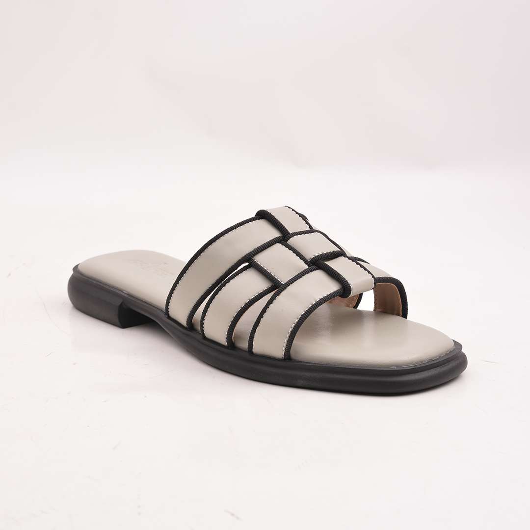CASUAL FASHIONABLE FLAT SANDLE