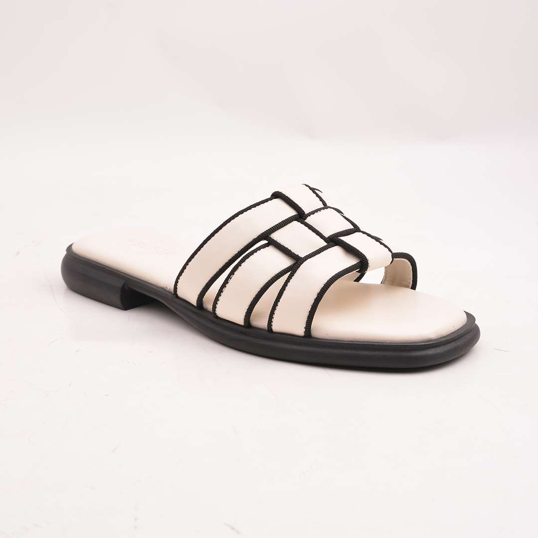 CASUAL FASHIONABLE FLAT SANDLE