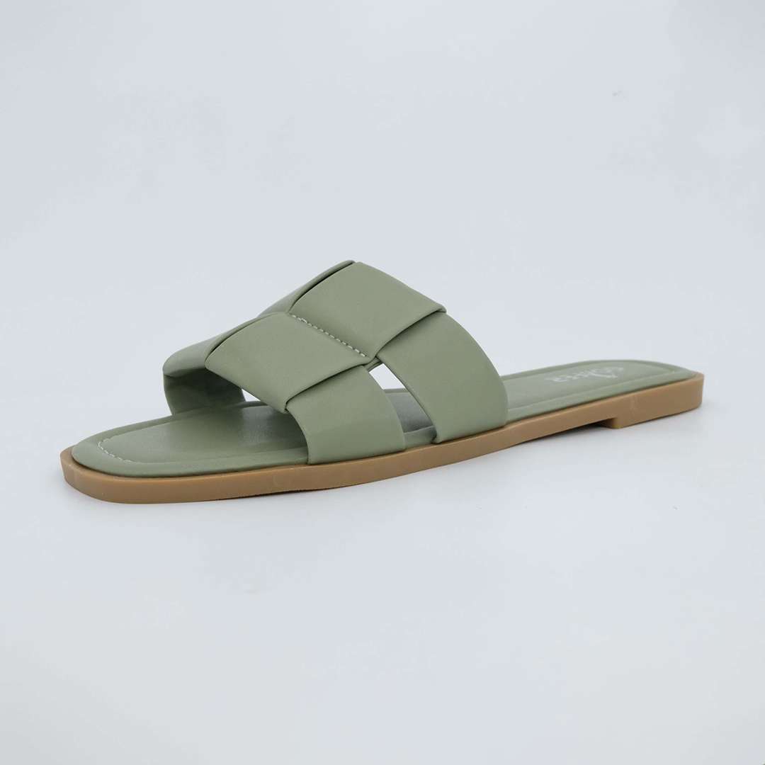 CASUAL FASHIONABLE FLAT SANDLE