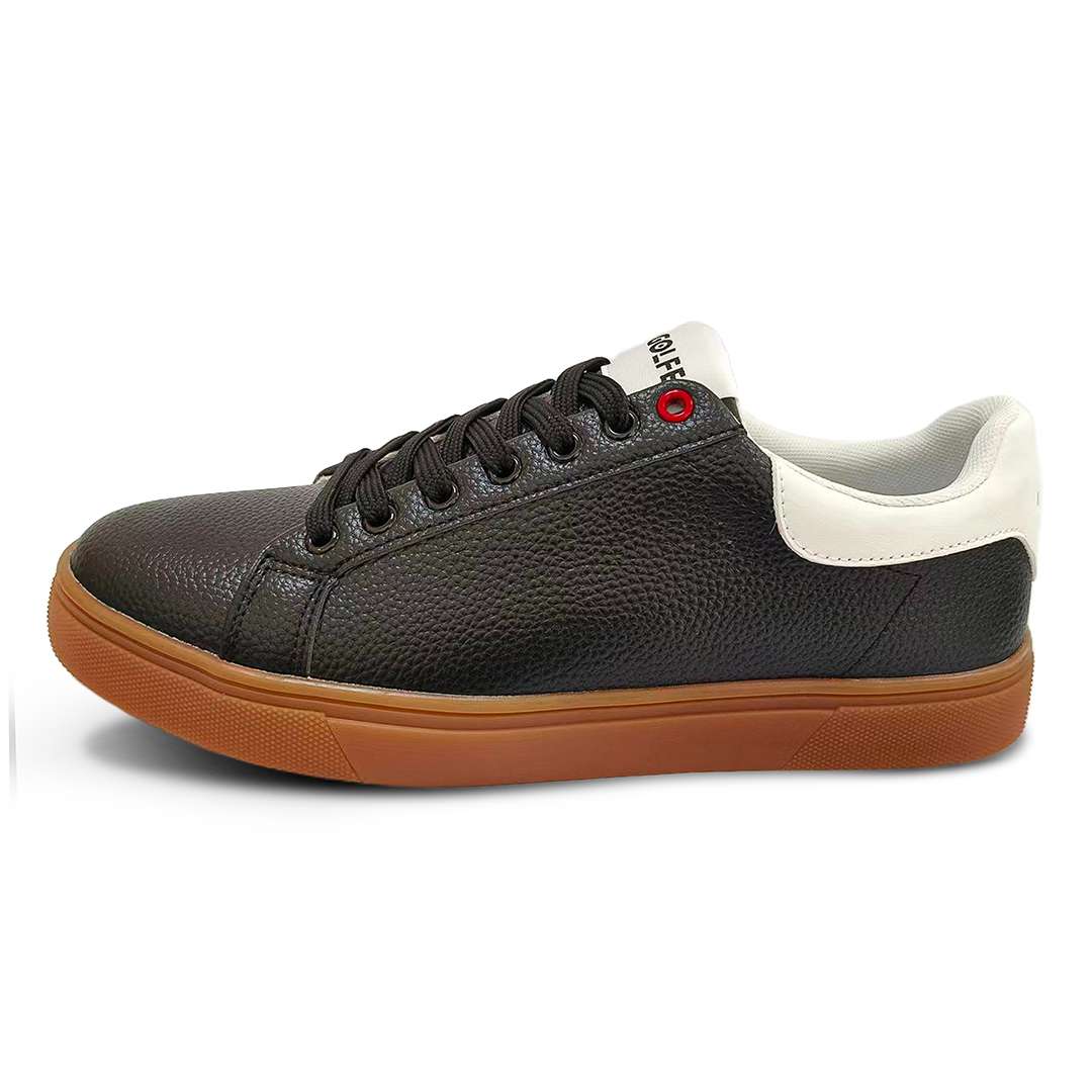 FASHIONABLE CASUAL SNEAKER