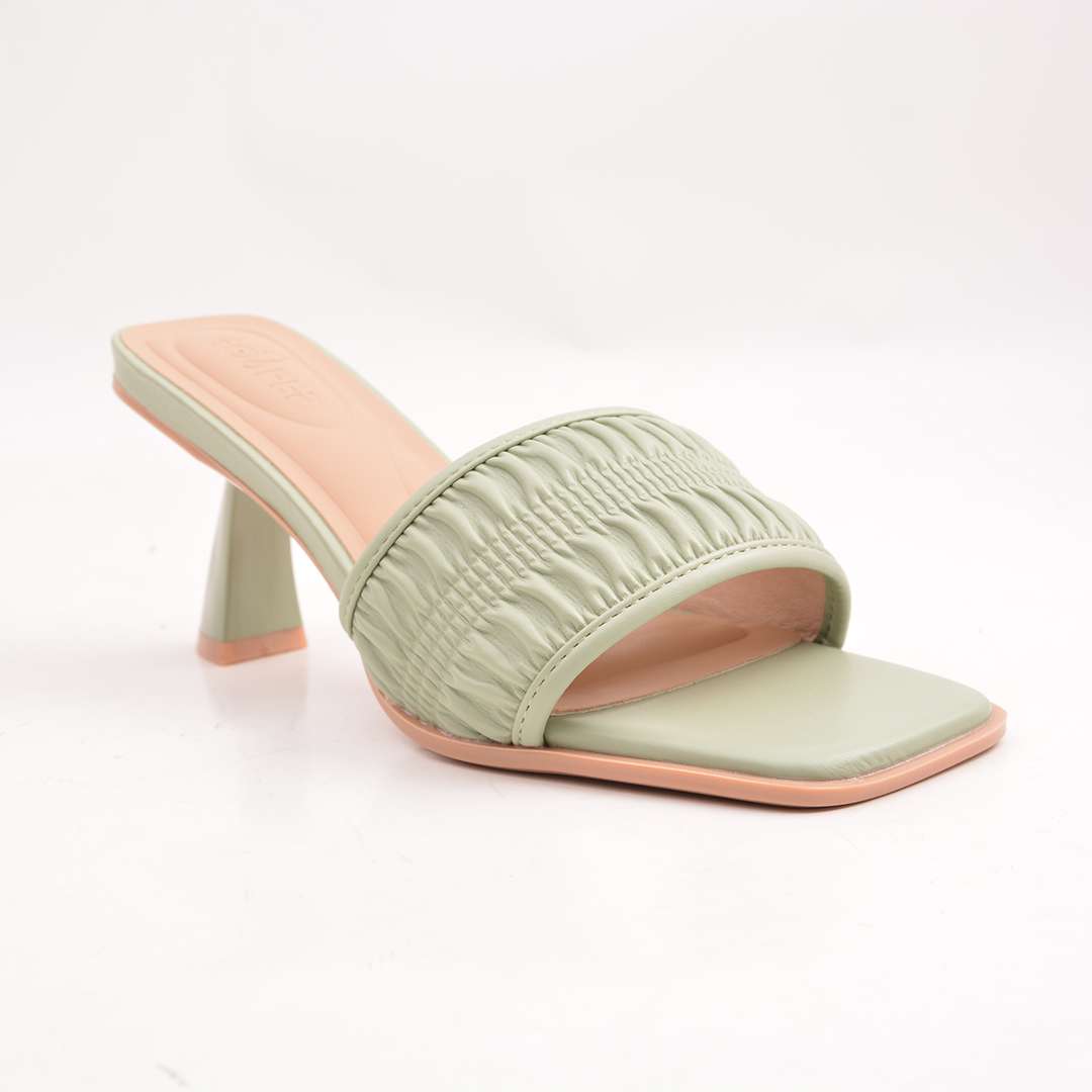 EXCLUSIVE STYLISH HEELS