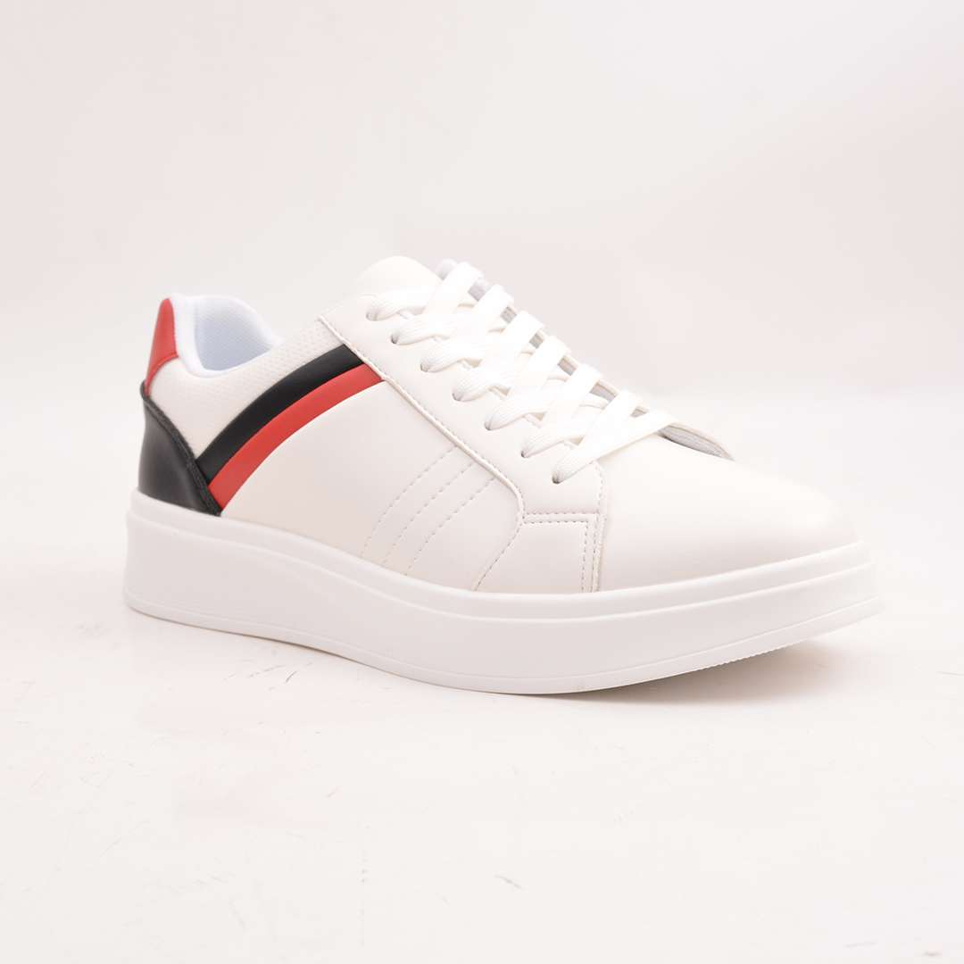 STYLISH PREMIUM SNEAKER